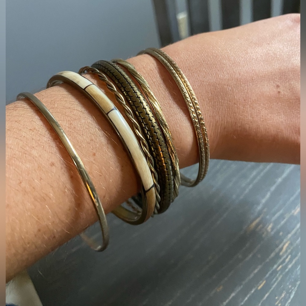 Bangles bracelet 7 piece antique gold